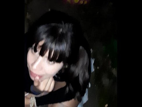 ❤️ Ma ke alanui, ua pehu ka penis no ka lole Fuck video ia makou ☑